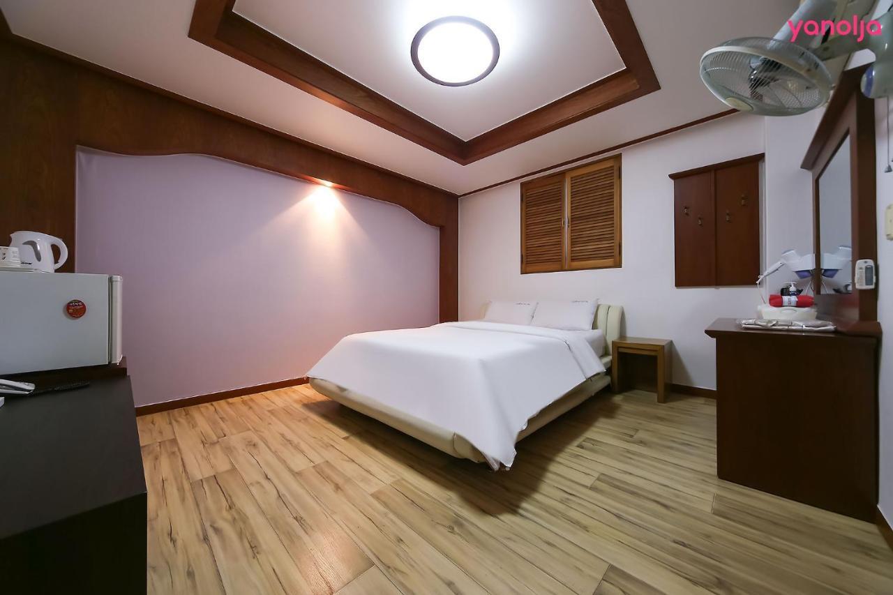 Galleria Hotel Andong Exterior foto